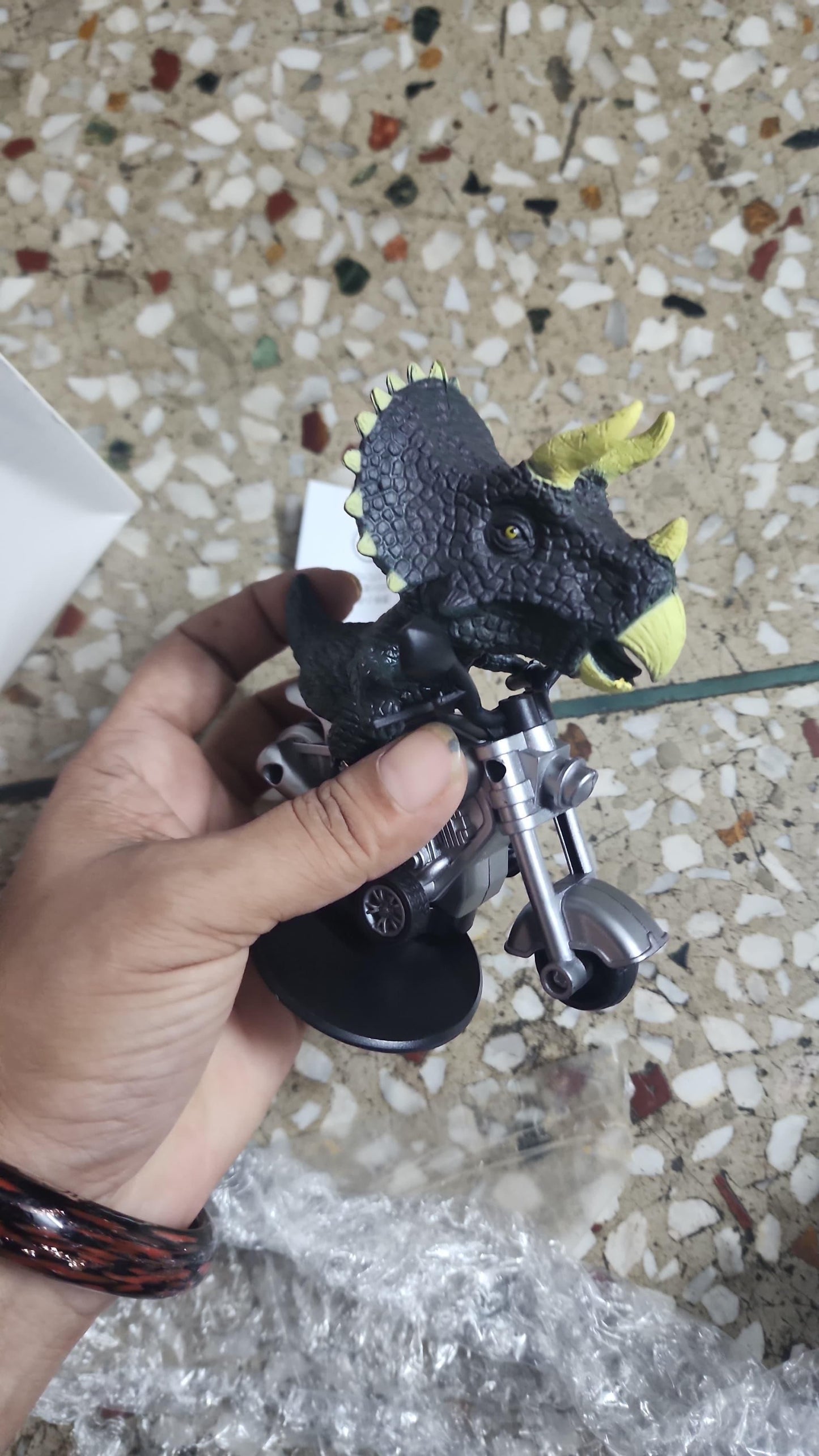 Spin Roar 360° Rotating Dinosaur Toy